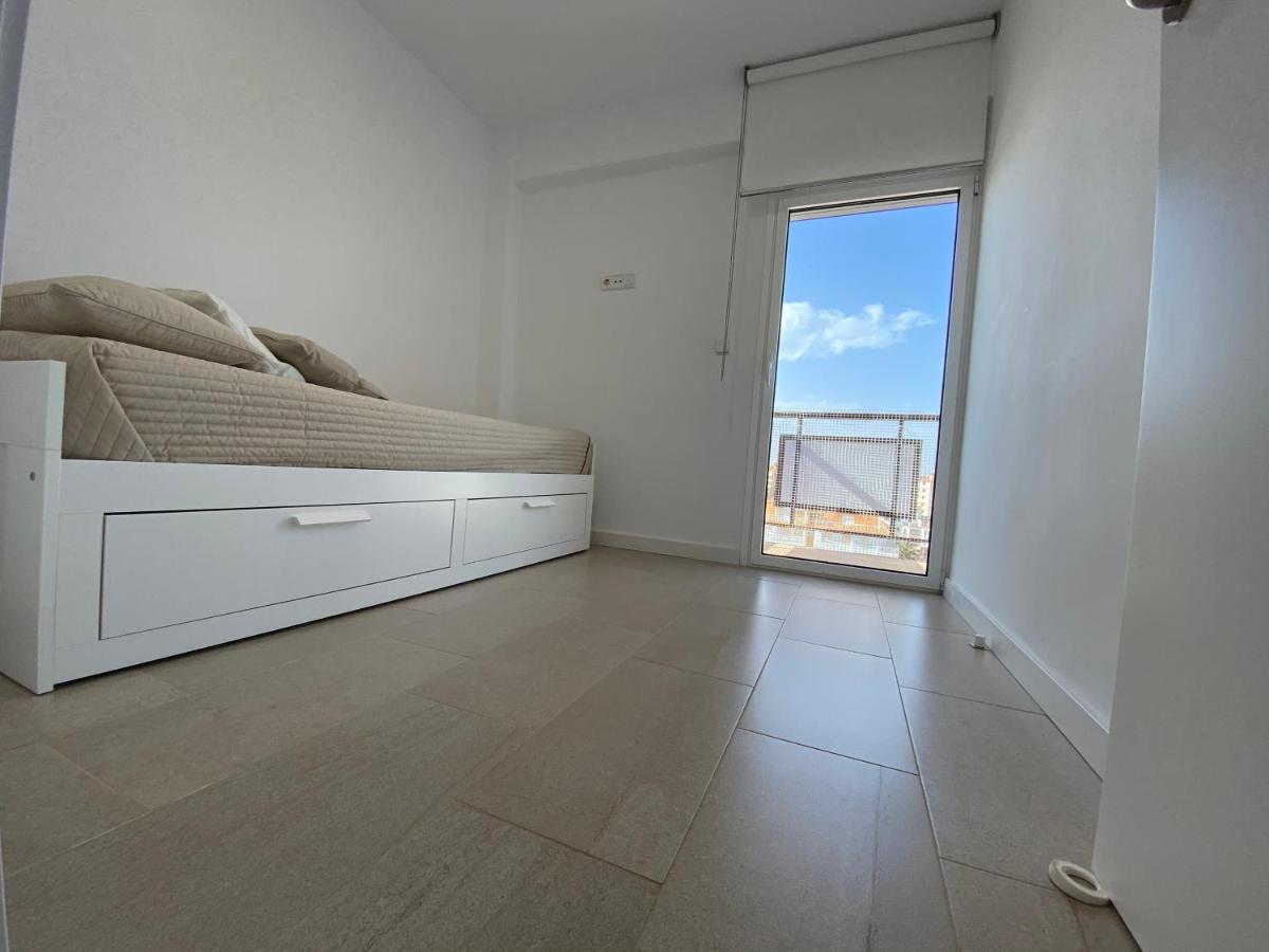 Atico En Primerisima Linea De Playa!!! 데니아 외부 사진